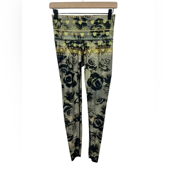 TEEKI Desert Rose Hot Pant Yoga Legging Size Small - Picture 3 of 6